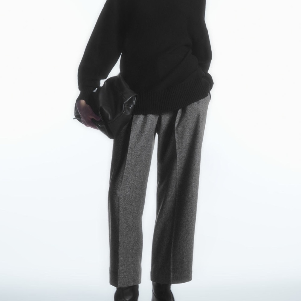 NWT COS TAILORED WOOL-FLANNEL CULOTTES size4